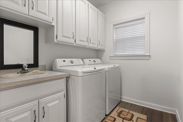 1700 N Applebury Drive, Fayetteville, AR 72701