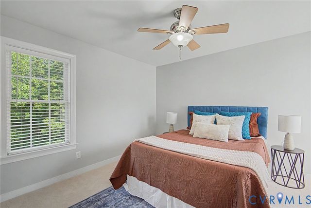 9366 Summer Oak Dr, Mechanicsville, VA 23116