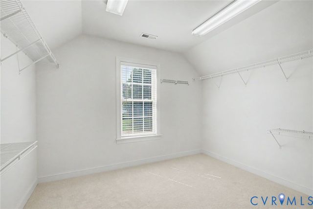 9366 Summer Oak Dr, Mechanicsville, VA 23116