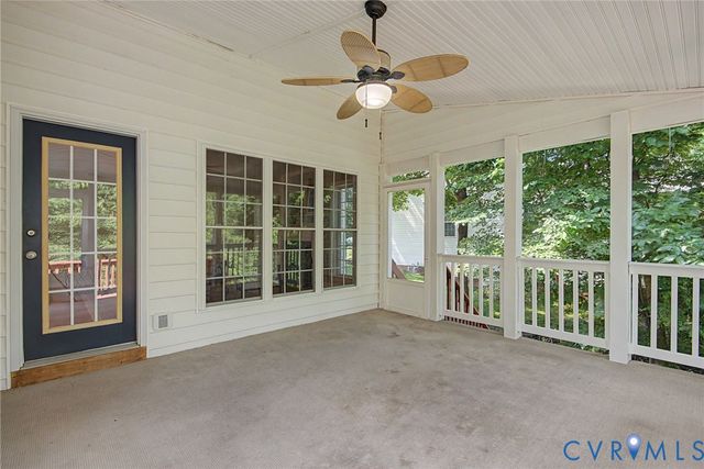 9366 Summer Oak Dr, Mechanicsville, VA 23116