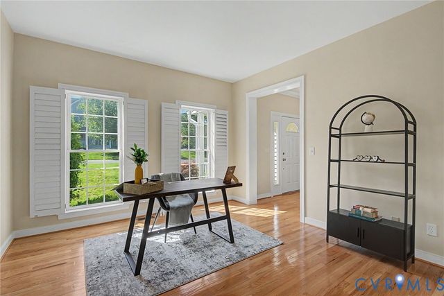 9366 Summer Oak Dr, Mechanicsville, VA 23116