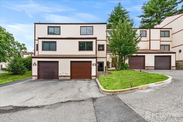 53 Ellen Heath Drive, Old Bridge, NJ 07747