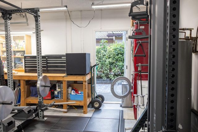 12555 SW 7th Place, Davie, FL 33325