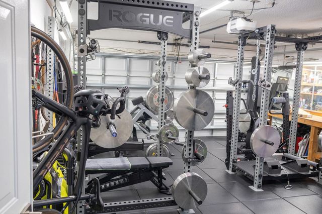 12555 SW 7th Place, Davie, FL 33325