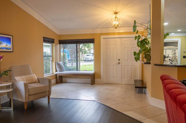 12555 SW 7th Place, Davie, FL 33325