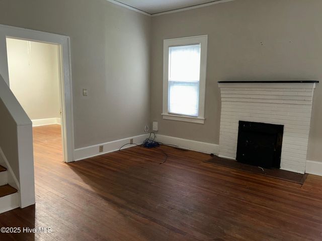 400 S Library Street, Greenville, NC 27858