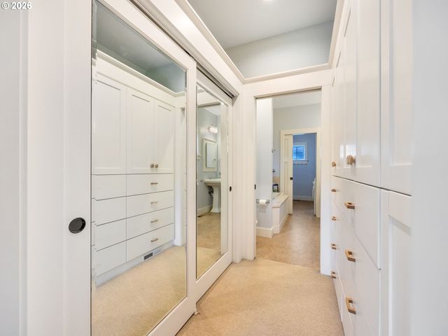 597 N MARION Ave, Gearhart, OR 97138