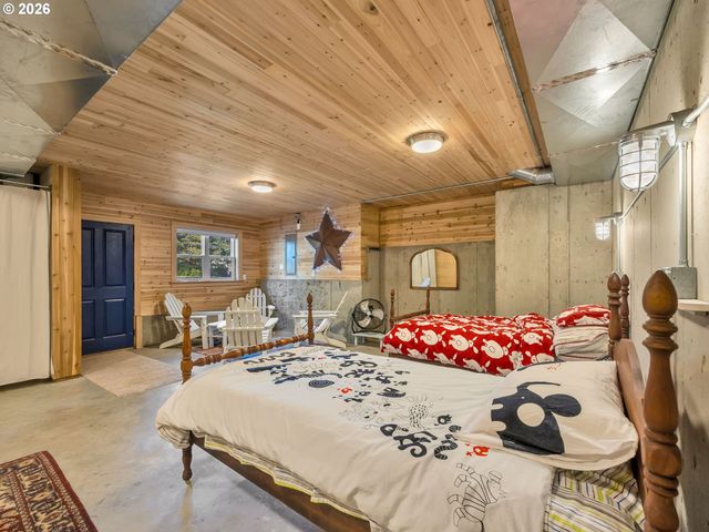 597 N MARION Ave, Gearhart, OR 97138