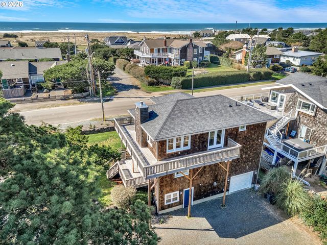 597 N MARION Ave, Gearhart, OR 97138