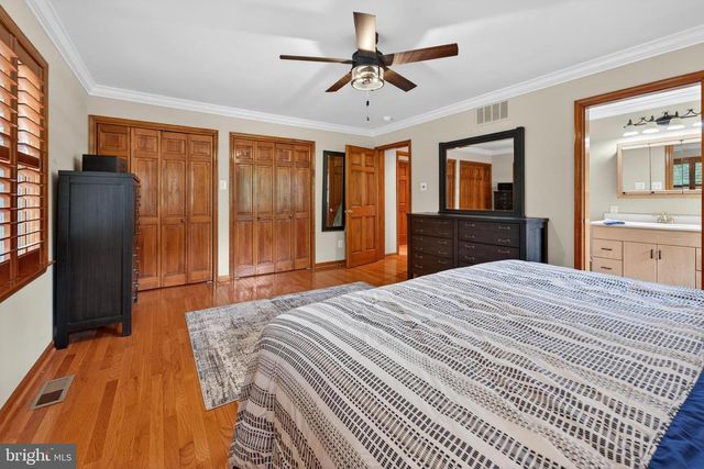 95 10TH ST, Marlton, NJ 08053