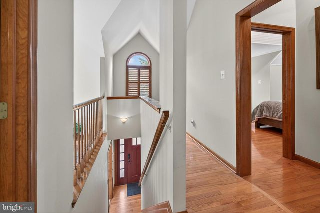 95 10TH ST, Marlton, NJ 08053