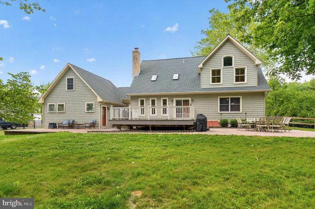 95 10TH ST, Marlton, NJ 08053