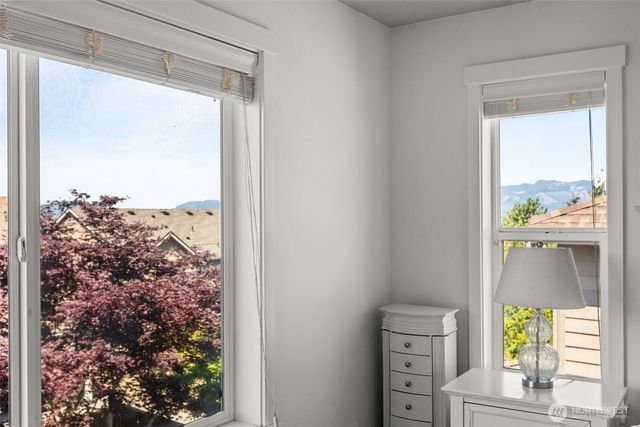 34227 SE Ash Street, Snoqualmie, WA 98065