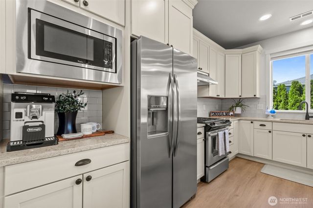 34227 SE Ash Street, Snoqualmie, WA 98065