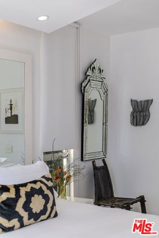 8752 Rangely Avenue, West Hollywood, CA 90048