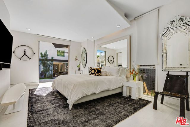 8752 Rangely Avenue, West Hollywood, CA 90048