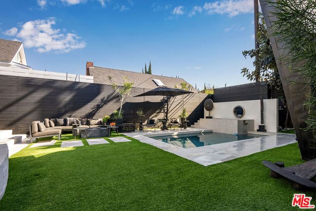 8752 Rangely Avenue, West Hollywood, CA 90048