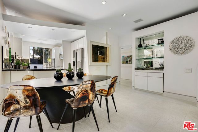 8752 Rangely Avenue, West Hollywood, CA 90048