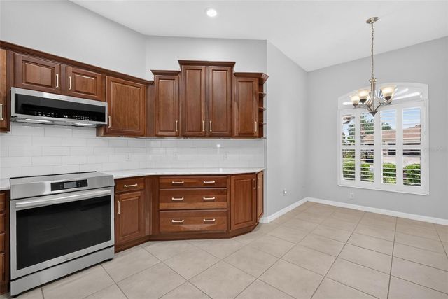 1868 DORIC AVENUE, The Villages, FL 32162