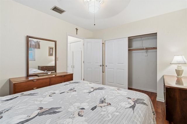 12400 PARK BOULEVARD 521, Seminole, FL 33772