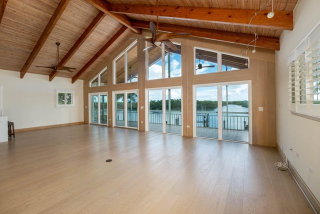 220 Tide Avenue, Plantation Key, FL 33070