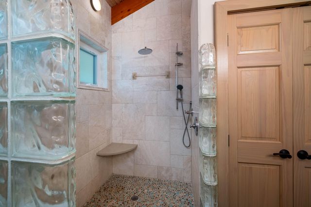 220 Tide Avenue, Plantation Key, FL 33070