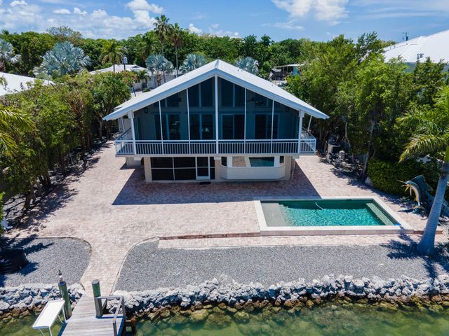 220 Tide Avenue, Plantation Key, FL 33070