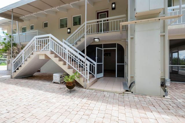 220 Tide Avenue, Plantation Key, FL 33070