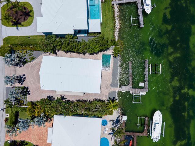 220 Tide Avenue, Plantation Key, FL 33070