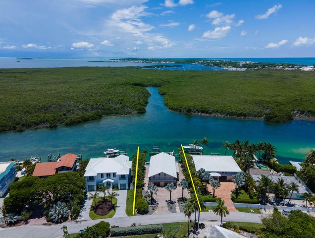 220 Tide Avenue, Plantation Key, FL 33070