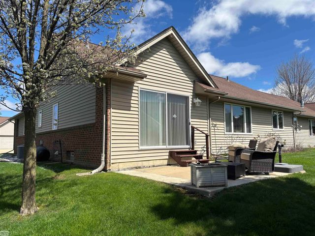 34904 Chickadee Ridge, Richmond, MI 48062
