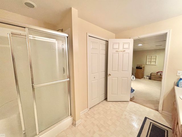 34904 Chickadee Ridge, Richmond, MI 48062