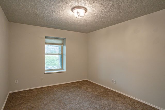2302 Westpark Way Circle, Euless, TX 76040