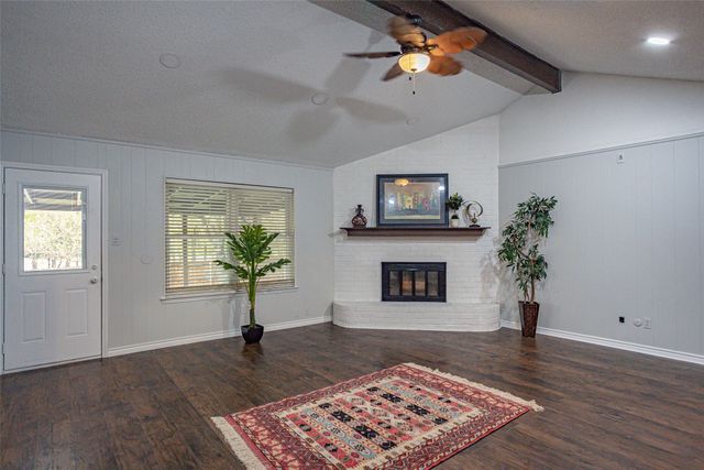 2302 Westpark Way Circle, Euless, TX 76040