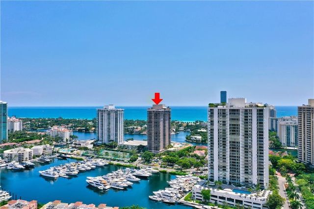 19667 Turnberry Way 20gr, Miami, FL 33180