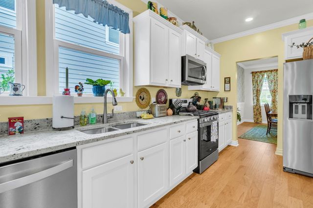 136 Brant Drive, Summerville, SC 29483