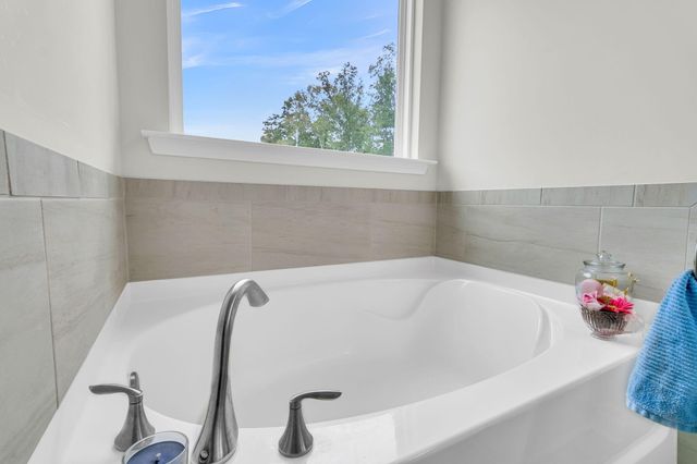 136 Brant Drive, Summerville, SC 29483