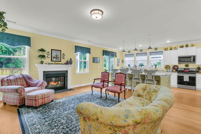 136 Brant Drive, Summerville, SC 29483