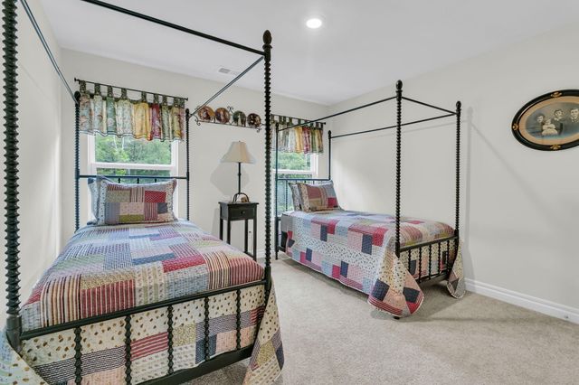 136 Brant Drive, Summerville, SC 29483