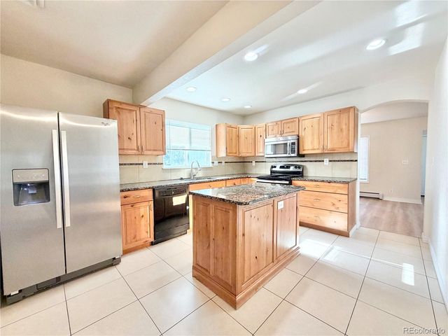 10625 W 58th Avenue B, Arvada, CO 80002