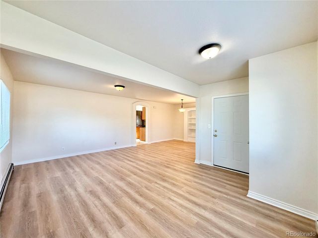 10625 W 58th Avenue B, Arvada, CO 80002