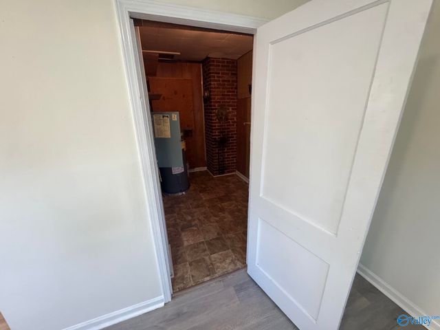 206 Surrey Road SW, Huntsville, AL 35801