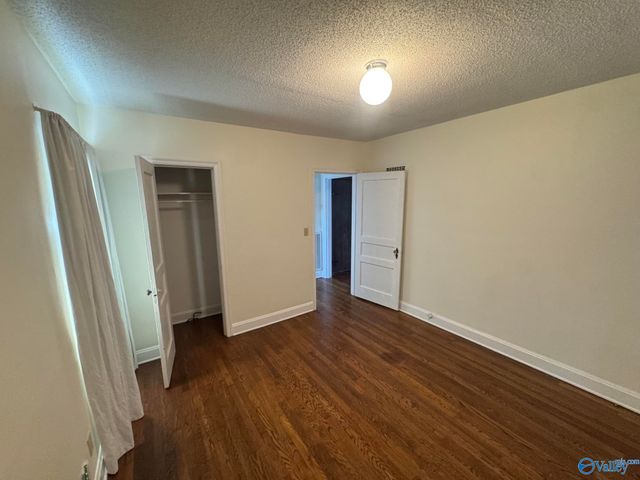206 Surrey Road SW, Huntsville, AL 35801
