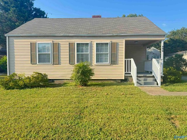 206 Surrey Road SW, Huntsville, AL 35801