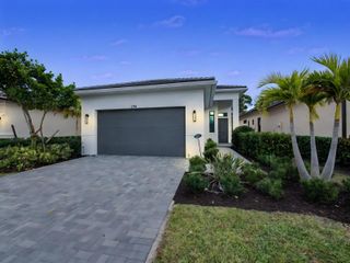 176 SE Via Sangro, Port St. Lucie, FL 34952