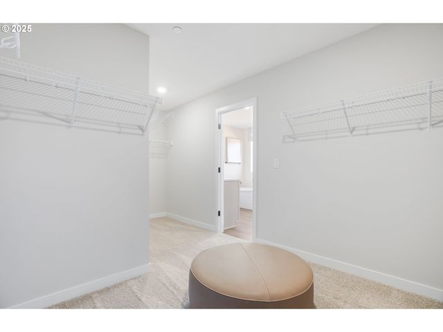 3945 W 4TH St, Washougal, WA 98671