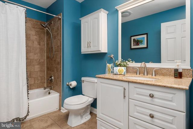 2008 BRIDGEPOINTE DR, Chester, MD 21619