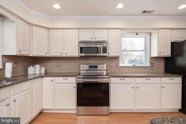 2008 BRIDGEPOINTE DR, Chester, MD 21619