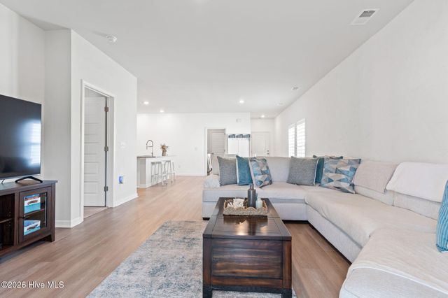 948 Bourne Drive SW, Ocean Isle Beach, NC 28469