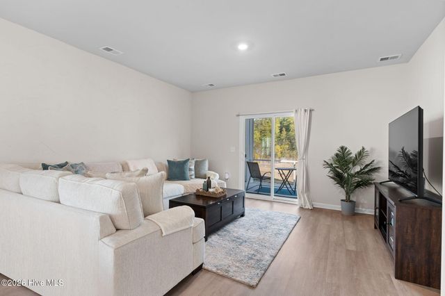 948 Bourne Drive SW, Ocean Isle Beach, NC 28469